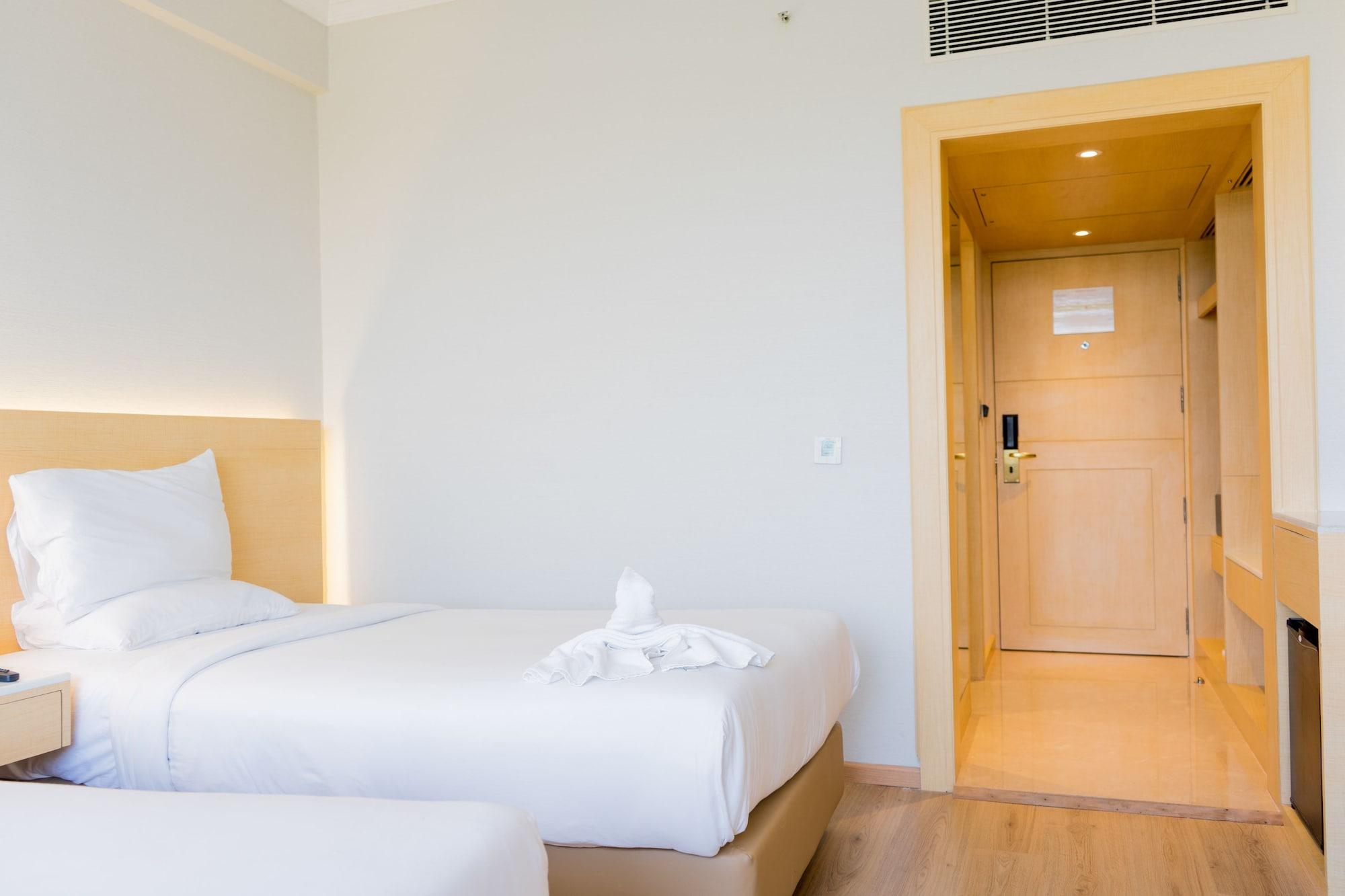 Hotel Gemini Continental, Hazratganj Lakhnaú Exteriér fotografie