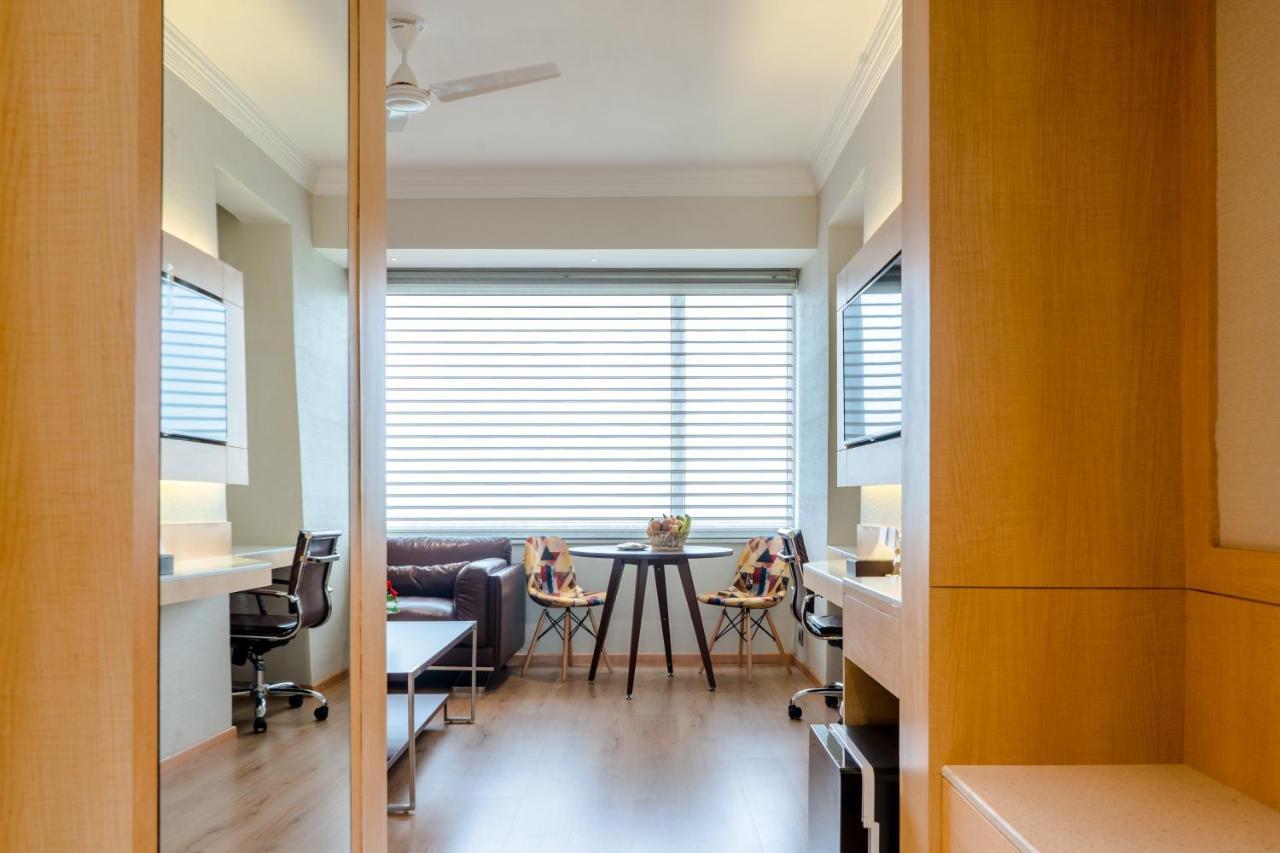 Hotel Gemini Continental, Hazratganj Lakhnaú Exteriér fotografie